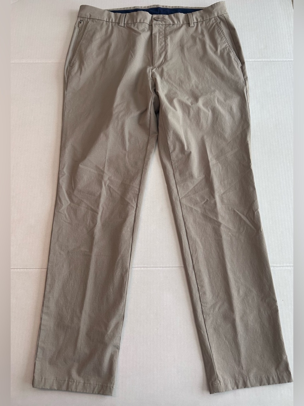 Vineyard Vines OTG On The Go Men’s Performance Pants Tan Khaki Size 36x32